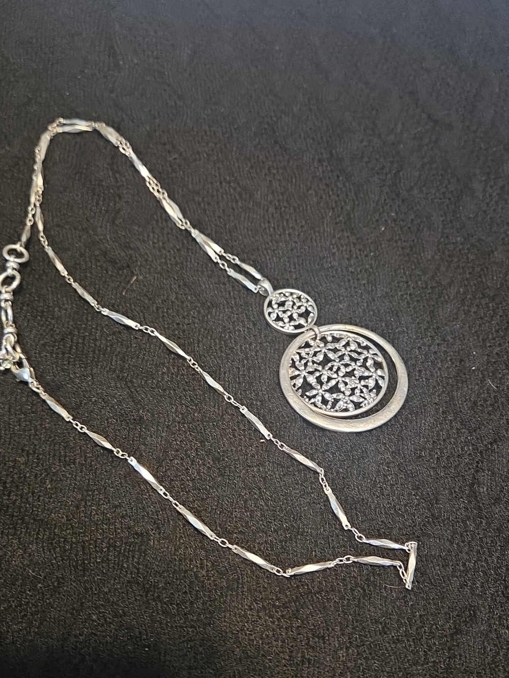 Lucky Brand Silver Double Circle Filigree Pendant Necklace
